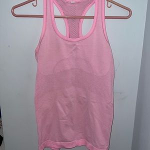 COPY - Baby pink swiftly tank